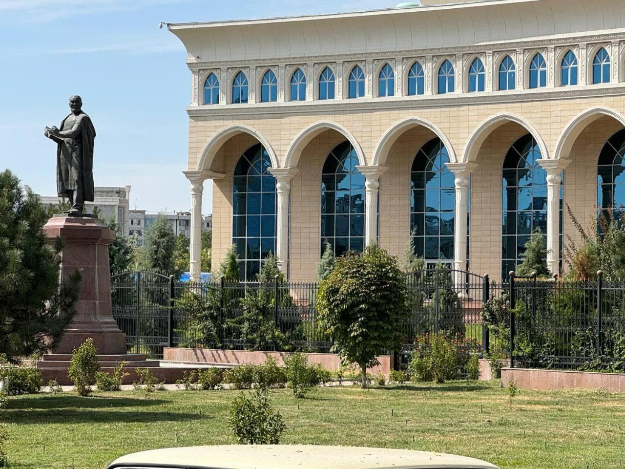 Abay Street- Tashkent City Center Exteriör bild